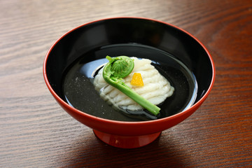 greenling soup, ainame-wan, japanese kaiseki cuisine