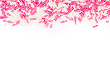 Zuckerstreusel in Weiß und Pink mit Textfreiraum, Konzept Backen und Dekorieren