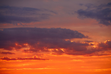 Fototapeta na wymiar Beautiful Sunset over sea