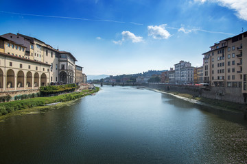 Fototapeta na wymiar Brigde in Florence, Italy
