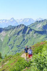 Fototapeta na wymiar Entspannung beim Bergwandern in den Alpen