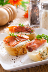 Finger food