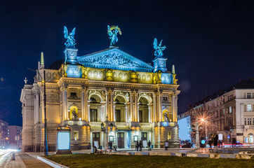 Naklejka premium Scenic night Lviv cityscape architecture on the long exposure