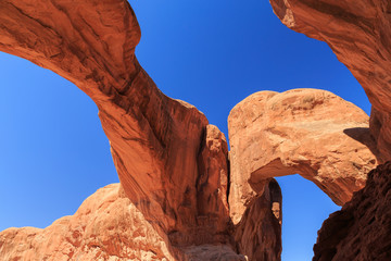 Double arche