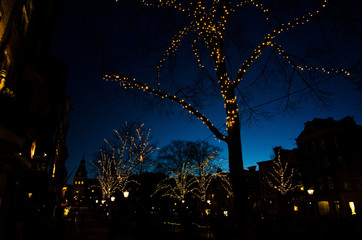 Night Amsterdam canal © noskaphoto