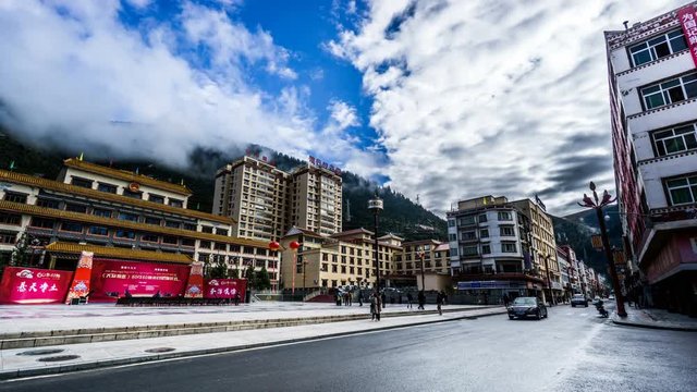 Timelapse of the cloud over the busy town in Sichuan province, China