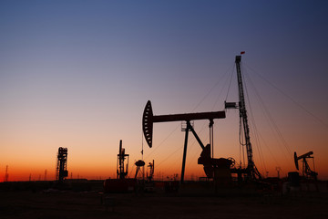 Obraz premium Oil pump, oil industry equipment