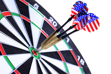 darts,  darts hit the center