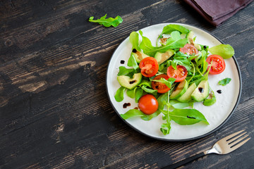 Avocado and tomatoes salad