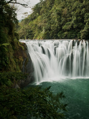 Fototapeta na wymiar Shifen Waterfall