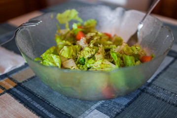 Fotografía de una simple ensalada
