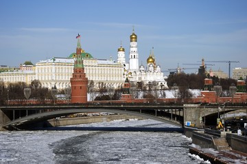 Obraz premium Moscow Kremlin. Color winter photo.