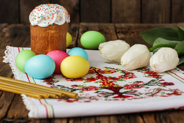 Easter cake and Easter eggs (traditional decoration and attributes). Happy easter!