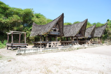 traditional house of indonesia