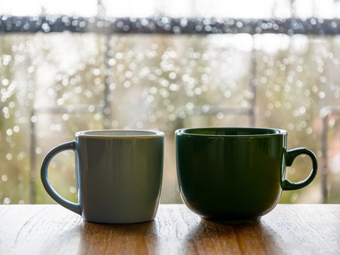 Rainy Day Coffee Images Browse 2 544 Stock Photos Vectors And Video Adobe Stock