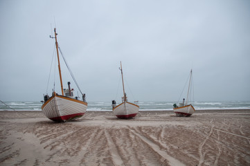 Fischkutter am Sletter Strand in D&auml;nemark