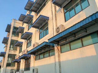 Fototapeta na wymiar Building with awning