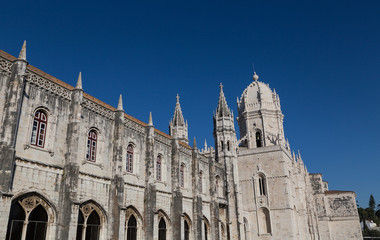 Fototapeta na wymiar Mosteiro dos Jeronimos Kloster Belem Lissabon