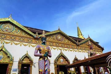 Fototapeta premium Reclining Buddha Wat Chaiyamangalaram Burmese Buddhist Temple