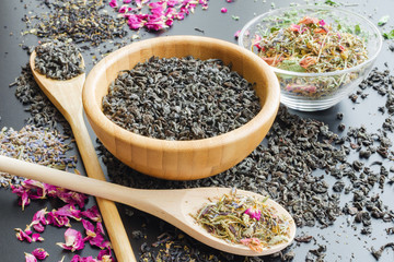 black and herbal dry tea