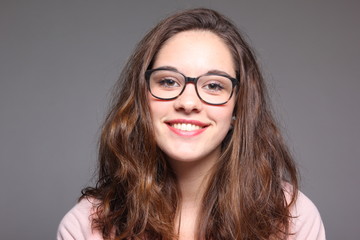 Obraz premium Caucasian young woman