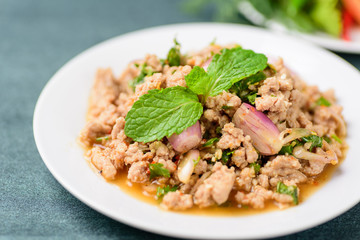 Thai food, spicy minced pork salad (Larb Moo)