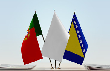 Flags of Portugal and Bosnia and Herzegovina with a white flag in the middle