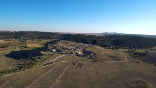 Cuenca. Drone en Parque Arqueológico de Segóbriga. Yacimiento romano y celta en Saelices, Cuenca (Castilla la Mancha,España) Video aereo con Dron