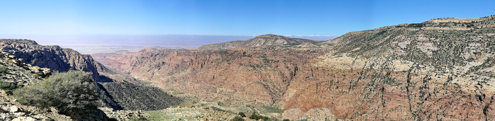 Composite high-resolution panorama of the Dana Reserve, a 1000-metre deep valley cut in the south-western mountainous region of the Kingdom of Jordan.