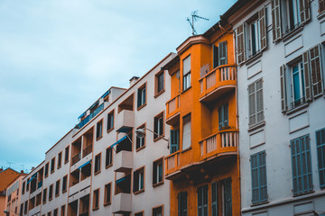 Fototapeta na wymiar white and orange houses in a row