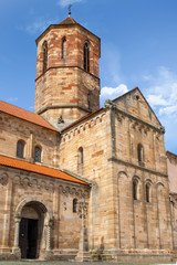 Fototapeta na wymiar Rosheim. Eglise St-Pierre-et- St-Paul, Bas Rhin, Alsace. Grand Est