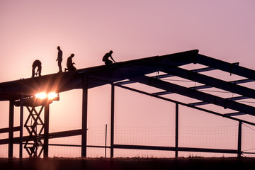 Lagerhalle wir aufgebaut