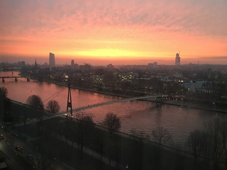 Fototapeta premium sunset over the city