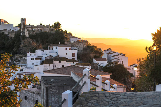 the road to the old city which is the mountain to the sunset