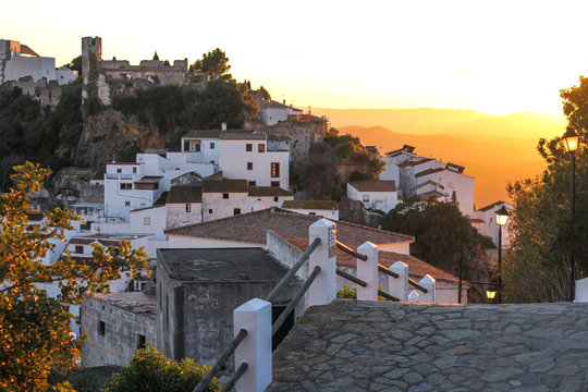the road to the old city which is the mountain to the sunset