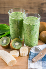 smoothies from kiwi, banana, spinach