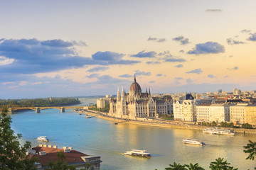 Beautiful view of the Hungarian Parliament and the chain bridge in Budapest, Hungary