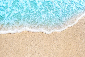 Cercles muraux Eau Fond d& 39 été avec vague douce d& 39 océan bleu sur la plage de sable
