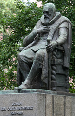  Statue of Johan van Oldenbarnevelt