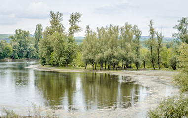Fototapeta na wymiar Panorama of the lake near the town of Novi Sad 