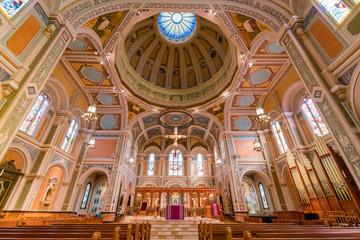 Obraz premium Interior view of the beautiful Cathedral of the Blessed Sacrament