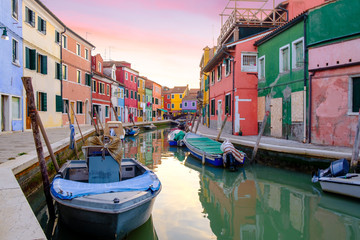 Fototapeta na wymiar Venice landmark, Colorful Houses in Burano island