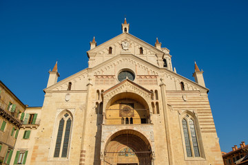 Fototapeta na wymiar Duomo Cathedral of Santa Maria Matricolare in Verona city