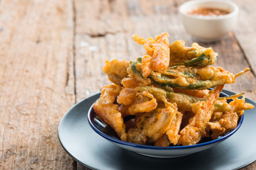Vegetable fritters with cabbage and carrots