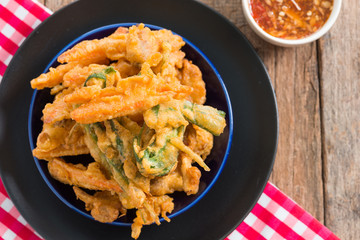 Vegetable fritters with cabbage and carrots
