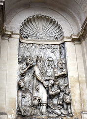 Darstellung einer Szene inform eines Relief in einer Nische der Santa Maria Della Vittoria