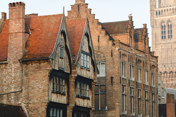 Fototapeta na wymiar beautiful traditional houses in historical quarter of brugge, belgium