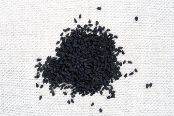 Cernuska - Nigella sativa - fennel flower spices