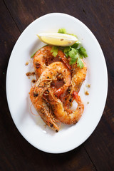 barbecued chilli prawns