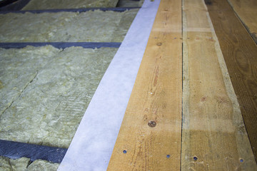 Thermal insulation of the floor in the frame house and vapor barrier